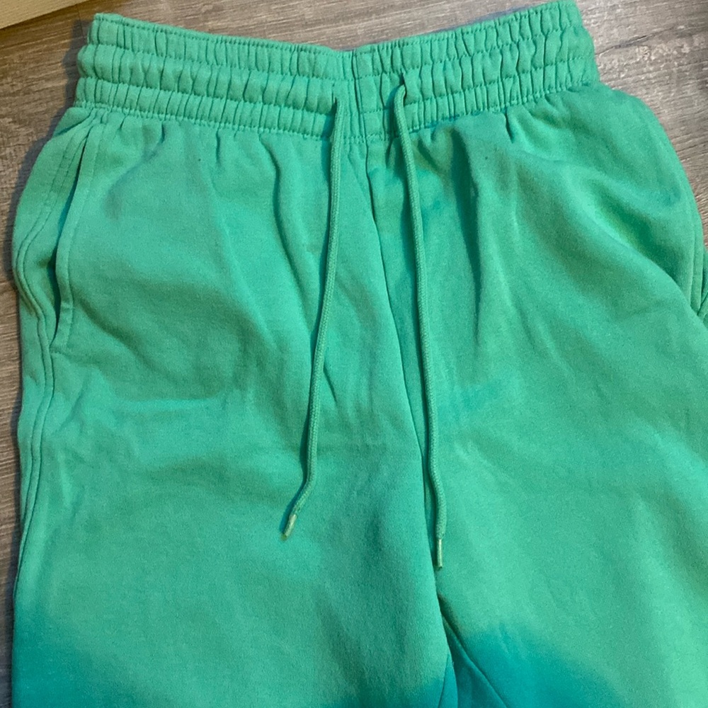 H&M sweat pants size xs